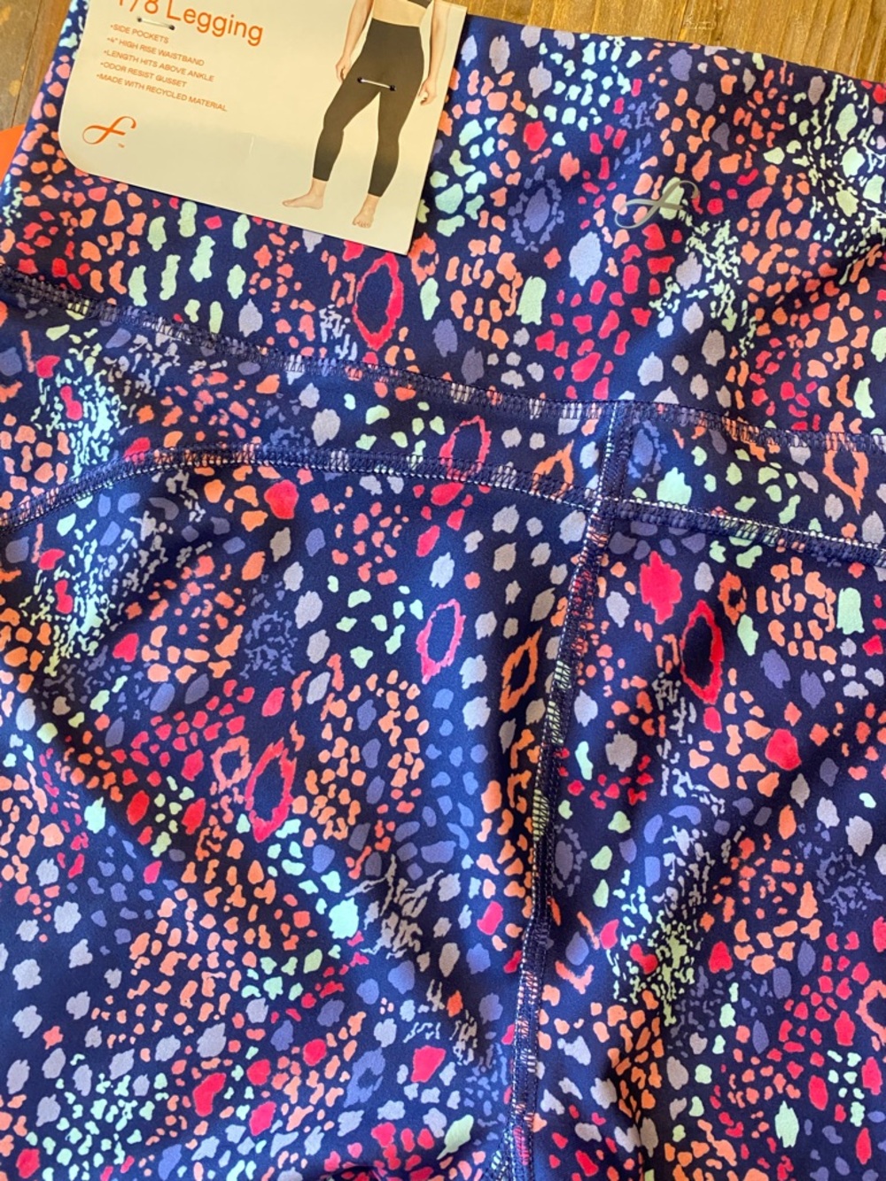 Freely Women's Haven High Waist 7/8 Pocket Leggings NWT - Picture 3 of 3